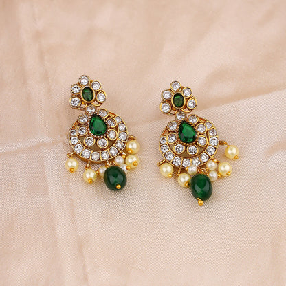 Emerald Green and Pearl Teardrop Necklace Set with Intricate Gold Filigree Design